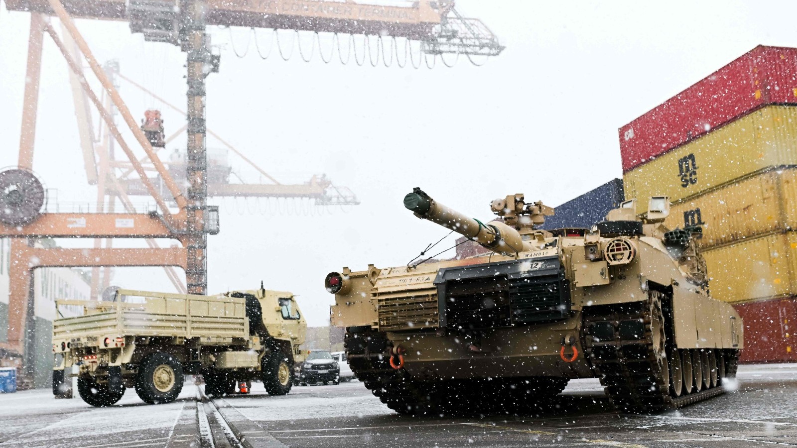 24ukraine-tank-1sub-vwjl-videoSixteenByNine3000 24ukraine-tank-1sub-vwjl-videoSixteenByNine3000