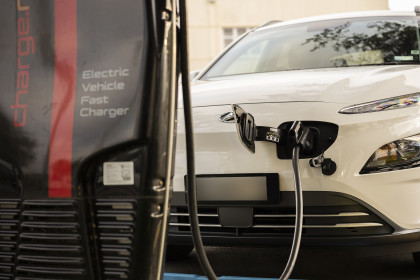 ev-charging__FitWzcyMCwyODBd ev-charging__FitWzcyMCwyODBd