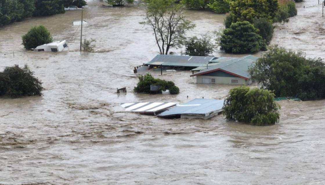 Flooding_Ngaruroro_River_Hawke%27s_Bay_CREDIT_Supplied_DawsonBliss_110423_1120