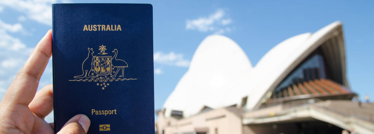 Australian-Permanent-Residency-vs-Australian-Citizenship-1200x430