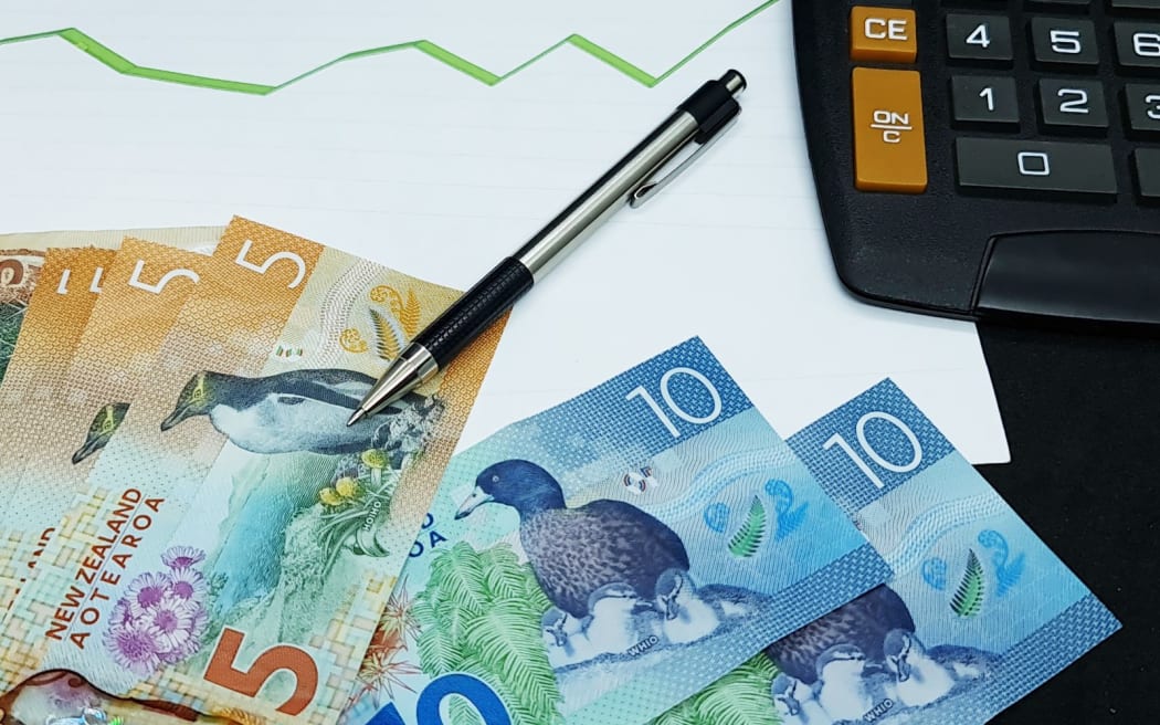 4MF4OR2_new_zealand_money_cash_jpg 4MF4OR2_new_zealand_money_cash_jpg
